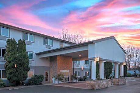 Best Western Plus Burlington - Skagit Valley Inn