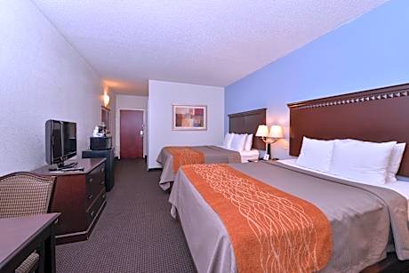 Queen Room with Two Queen Beds - Non-Smoking