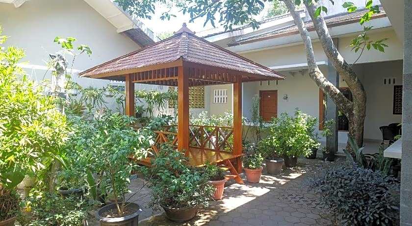 De Russen By RedDoorz – Sleman, MN
