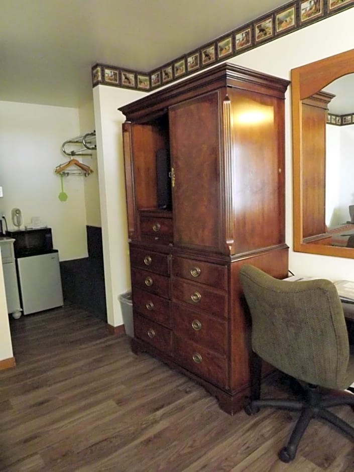 Crest Country Inn