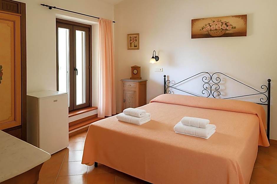 B&B Nel Giardino In Fiore