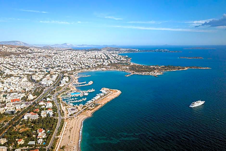 Kreoli Suites Glyfada