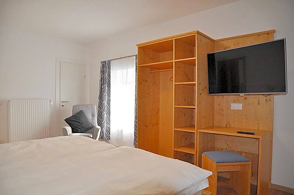 Bed Bike & Breakfast