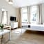 Riviera Rooms