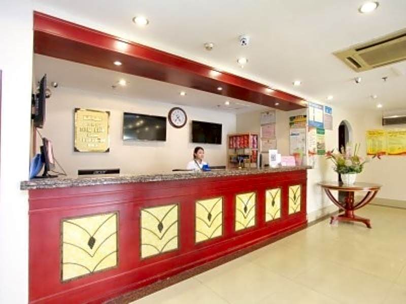 Greentree Inn Shandong Jinan Tianqiao District Railway Station Square Express Hotel – Jinan, WV