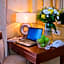 Midas Hotel