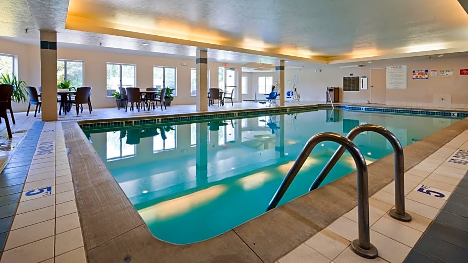 Best Western Beacon Inn