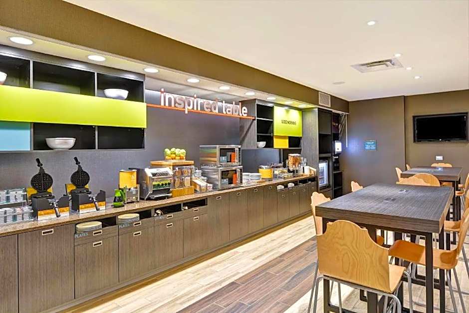 Home2 Suites by Hilton Green Bay