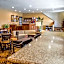 Rodeway Inn & Suites Near Okoboji Lake