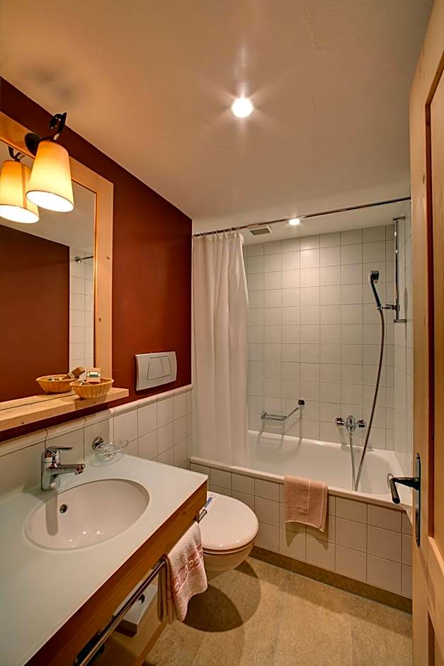 Hotel Alpenrose Wengen - a family affair since 1881