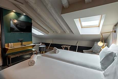 Superior Double Room - Attic