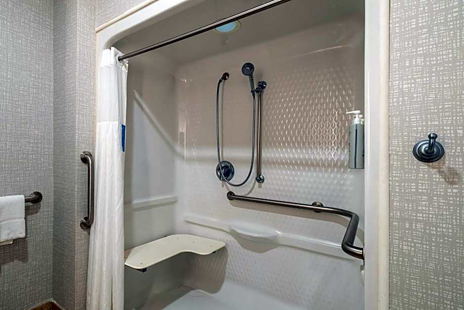 Hampton Inn By Hilton Dahlgren, Va