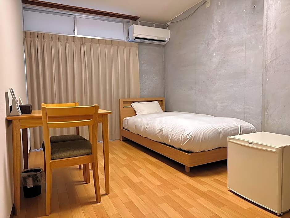 TRAVEL&BOOK HOTEL HULATONCABIN TAKAMATSU