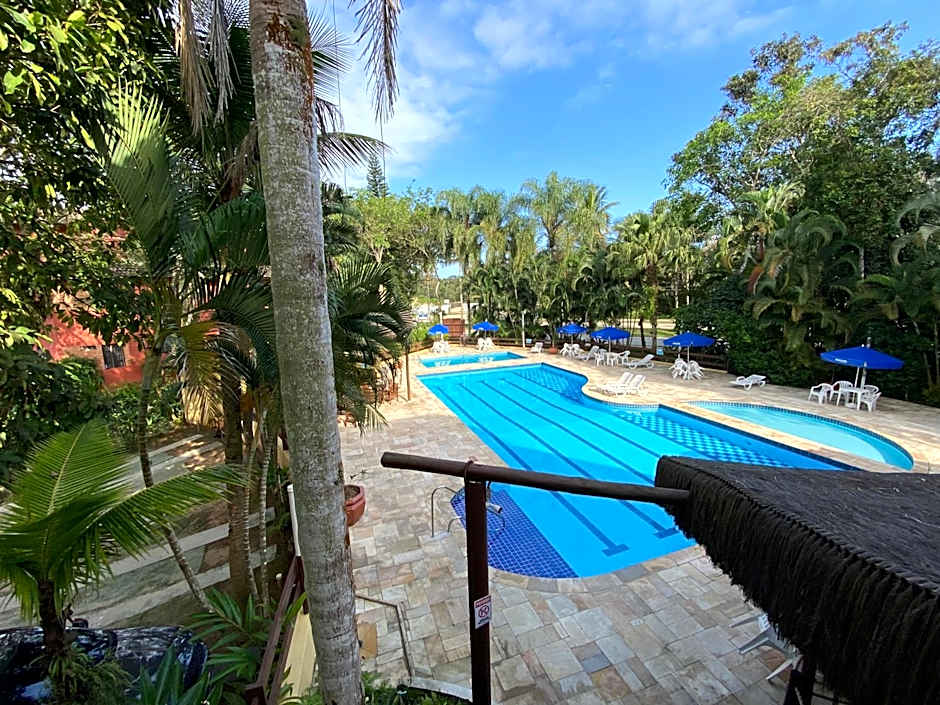 Flat Estudio 220 amarílis 3 Piscinas climatizadas, carregar veiculo eletrico, Bertioga, Riviera de São Lourenço Apartamento estúdio, cozinha equipada completa, serviço de hotelaria, limpeza e trocas diária de toalhas, WI-FI 500 MB