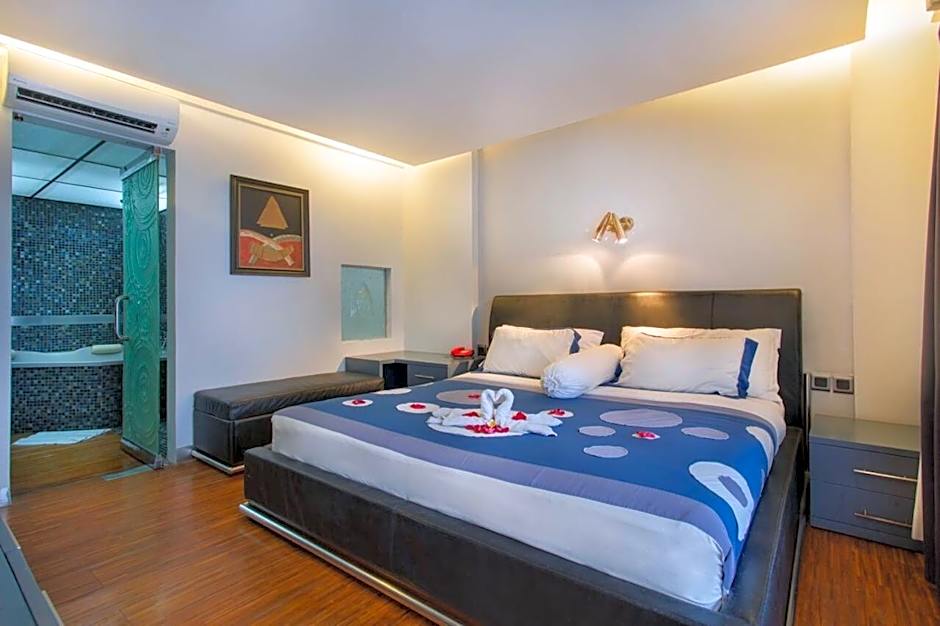 Sejuk Suites