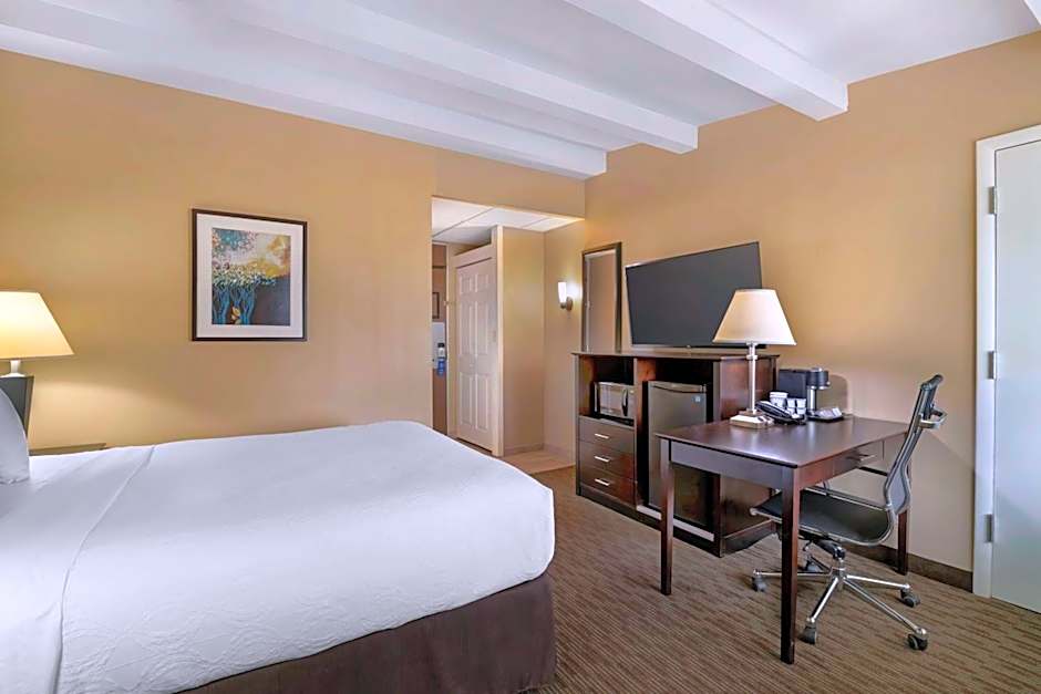 Best Western Plus Plattsburgh