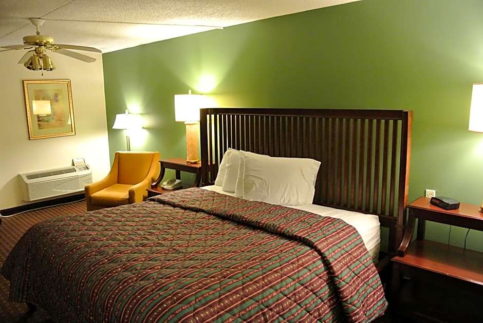Select Inn Murfreesboro