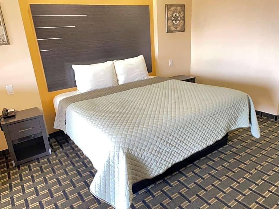 Homegate Inn & Suites West Memphis