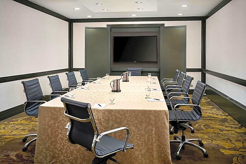 Sheraton Hamilton Hotel