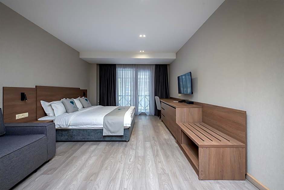 Crystal Hotel & SPA
