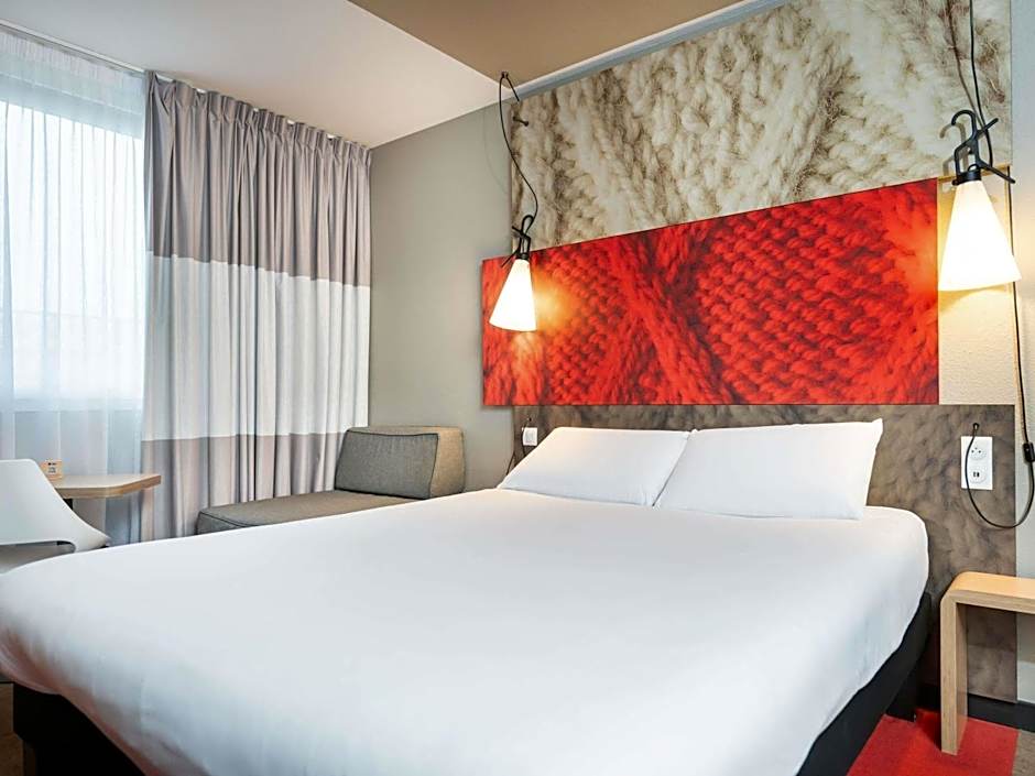 ibis Lyon Caluire Cite Internationale