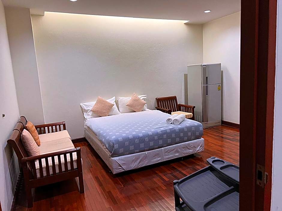Kanavera Sriracha Hotel & Serviced Apartment