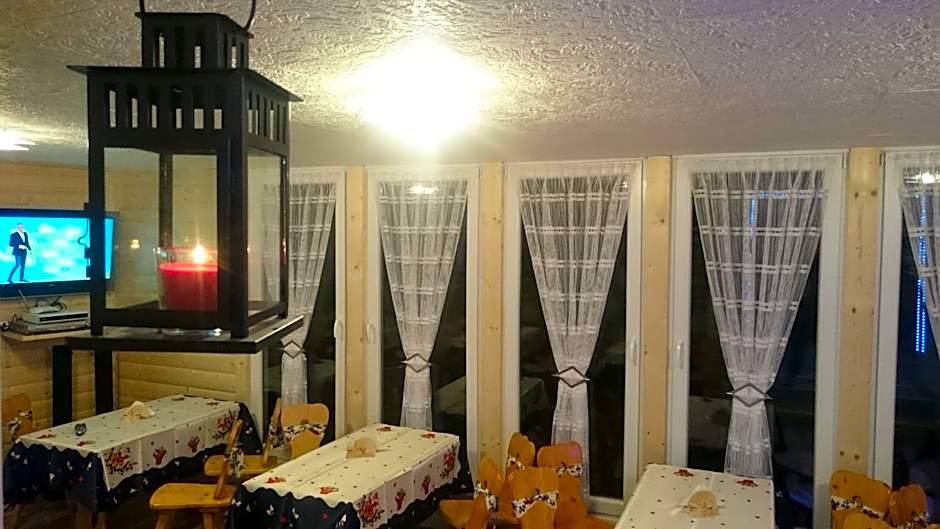 Pod Tatrami widok na Tatry, sauna, parking, blisko Term Bukovina