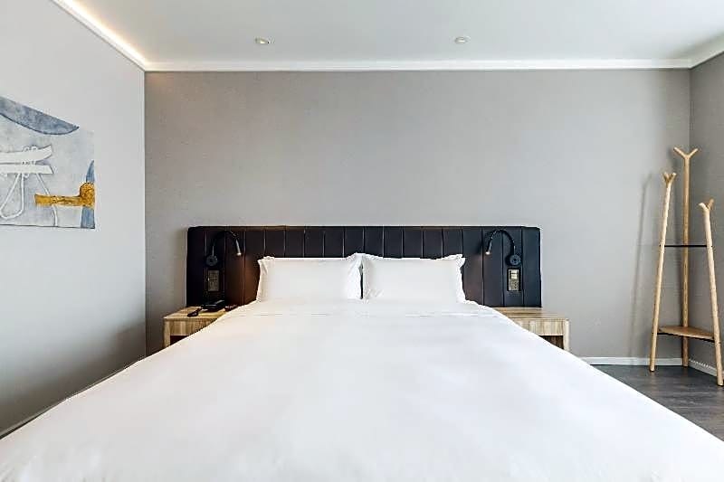 Hanting Premium Hotel Guangrao Four Seasons Flower City