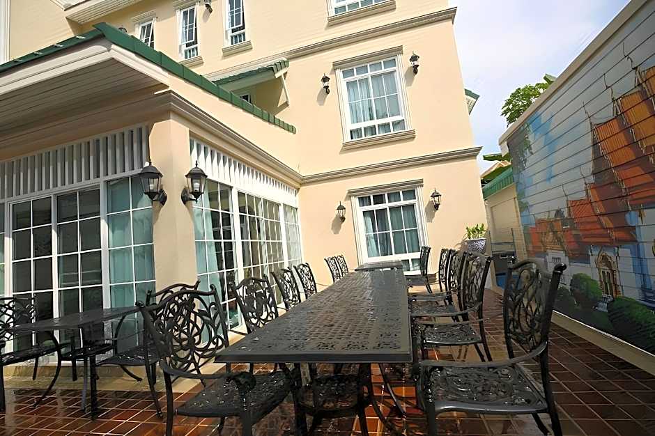 The Orchid House 153