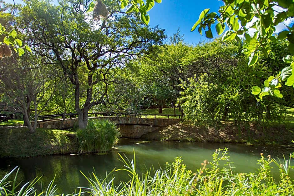 LittleBush Private Lodge
