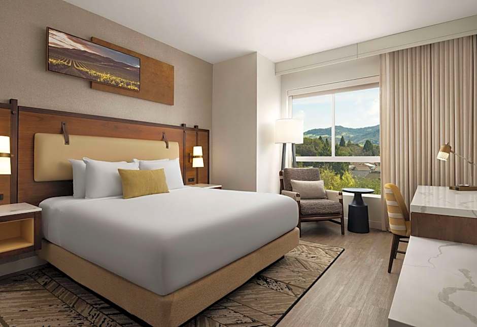 Hotel Centro Sonoma Wine Country, Tapestry Collection Hilton