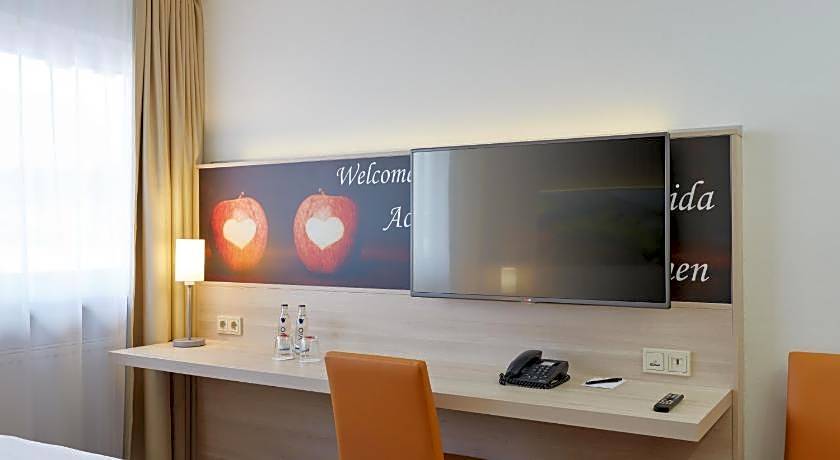 Sunday Hotel Stuttgart Herrenberg