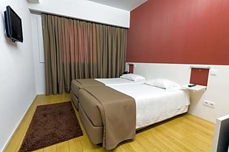 Basic Double or Twin Room