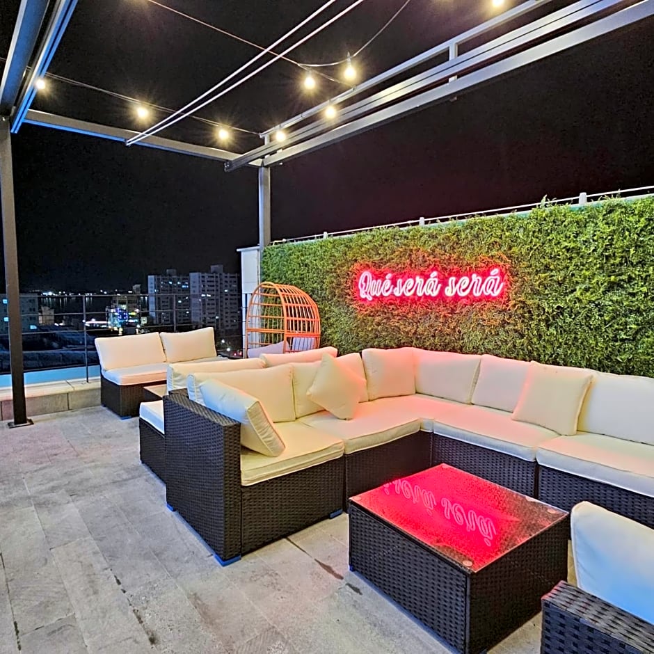 Hound Hotel Mokpo Peace Plaza