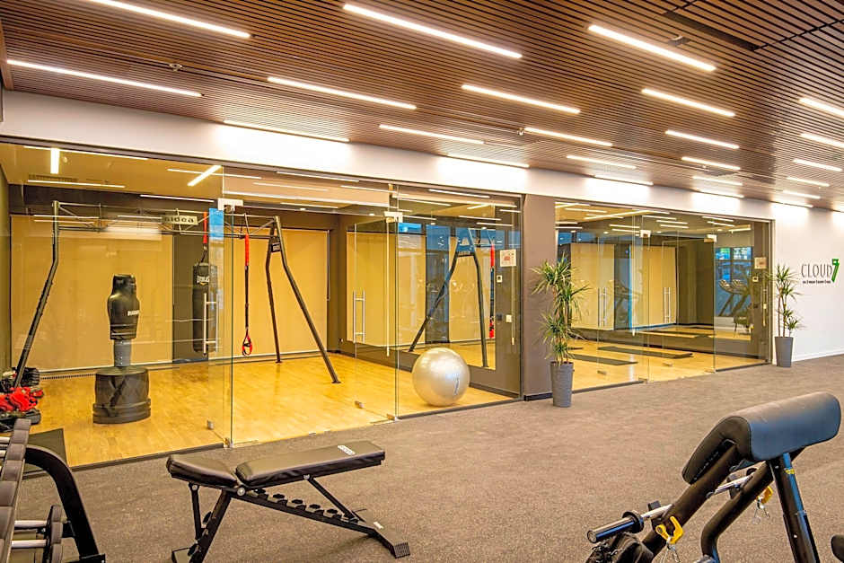 Holiday Inn Yerevan - Republic Square By IHG