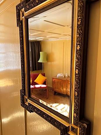Budget Single Room