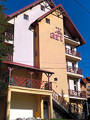 Pensiunea Cabana Art