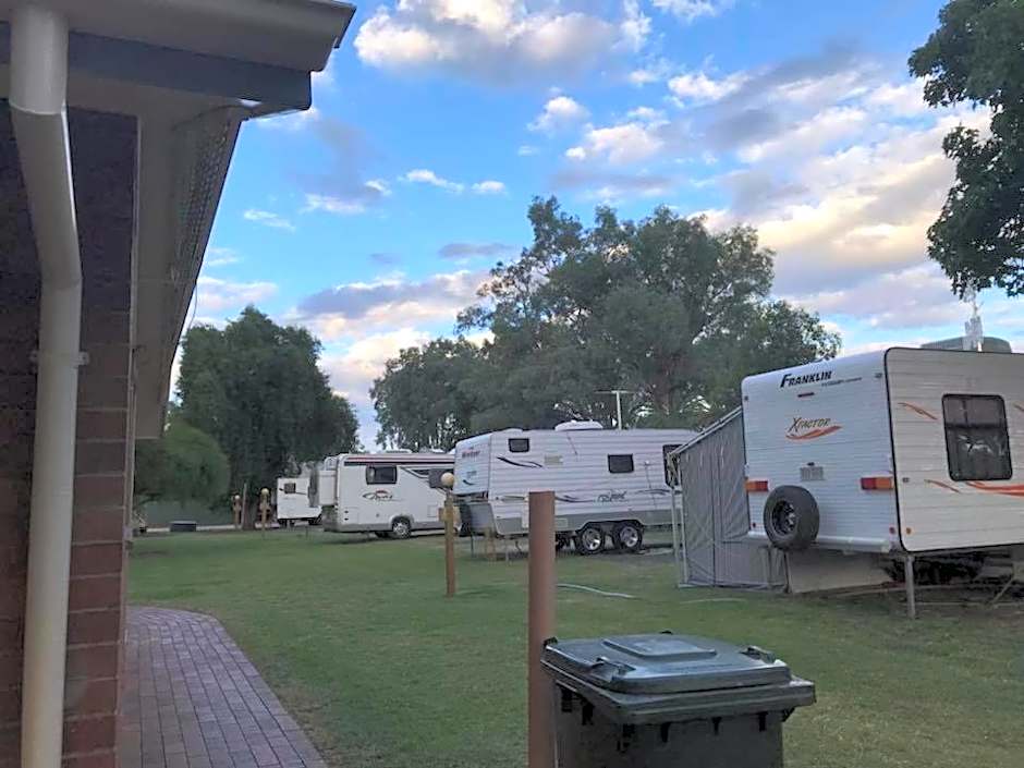 Tambo Mill Motel & Caravan Park
