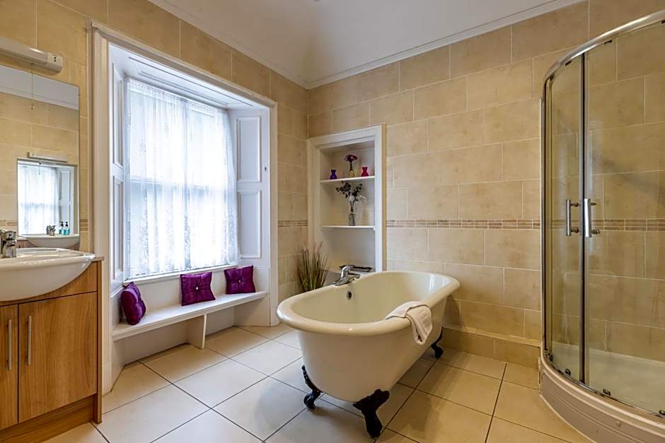 The Bein Inn Hotel & Restaurant