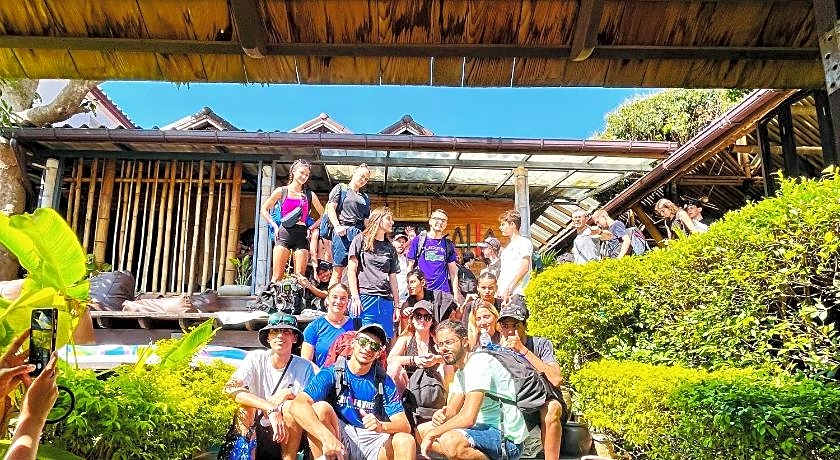 Aha Lanta Cozy Hostel