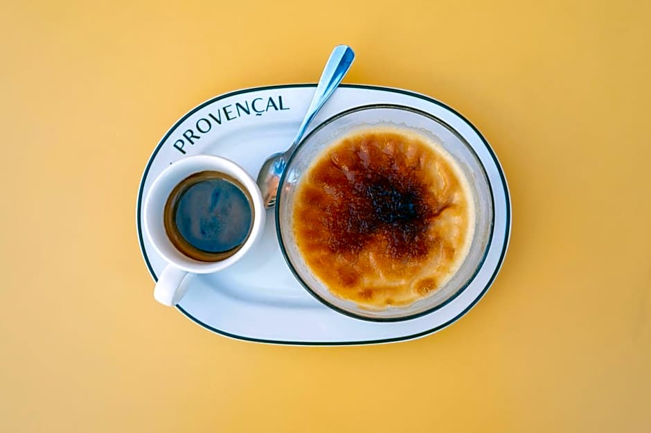 Résidence hôtelière Le Provençal à Giens - Bord de mer