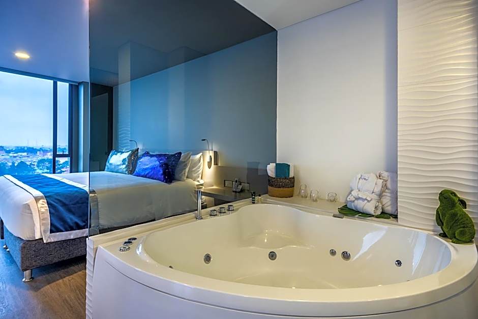 Hotel Black Tower Premium