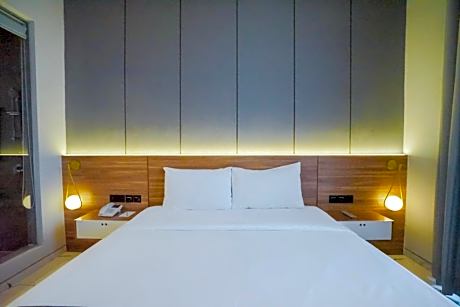 Premier Double Room with Balcony