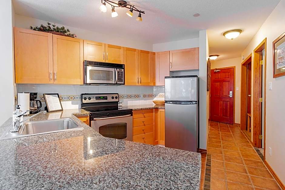 The best ski in ski out two bedroom condo at Aspens