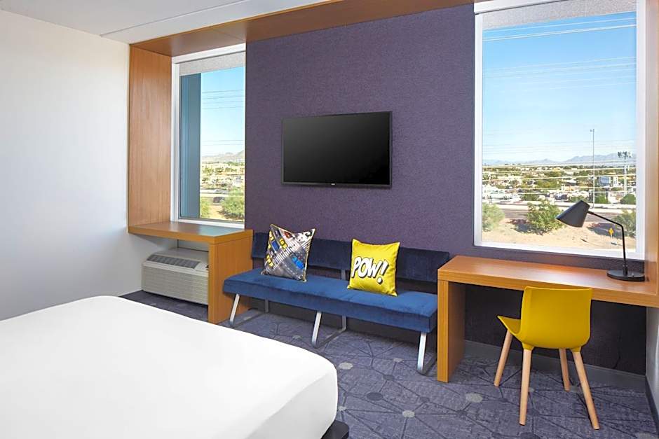 Aloft Tempe
