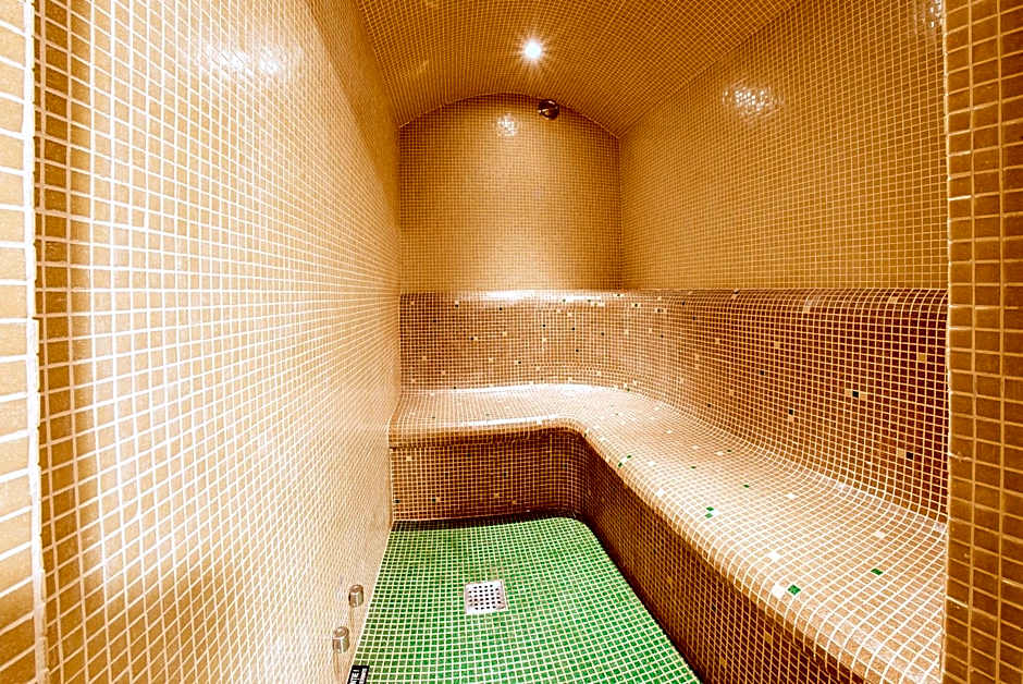 Piatra Pinului Ski & Spa