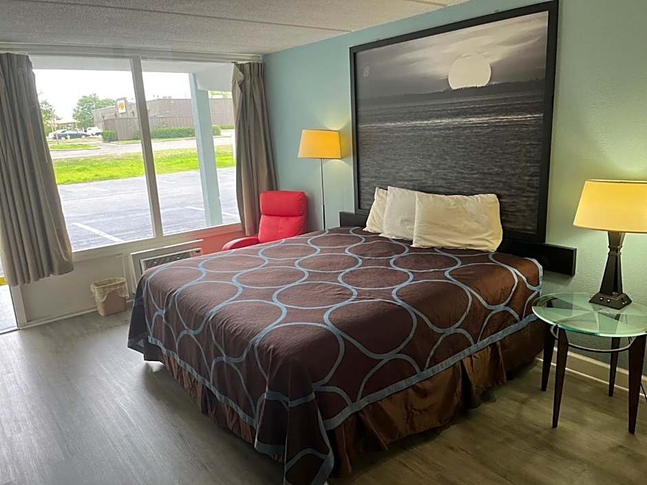 Super 8 By Wyndham Kingsland I-95/Naval Base Area