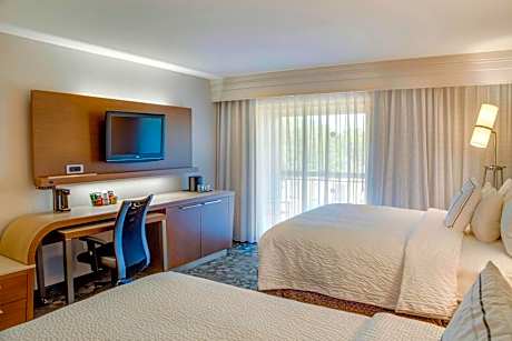 Room, 2 Queen Beds (Poolside)