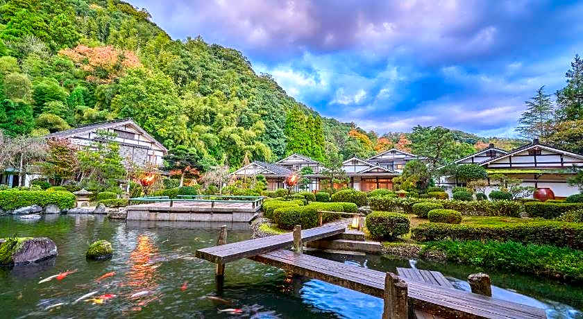 Ooedo Onsen Monogatari Premium Saiki Bekkan
