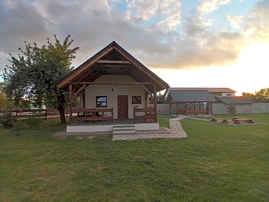 Domek letniskowy 8-osobowy nad jeziorem Wilczyńskim